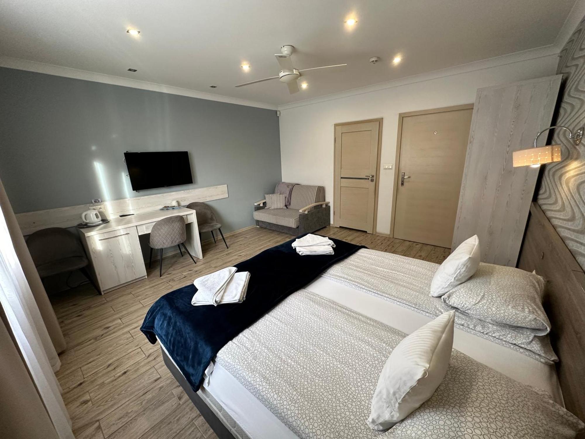 Maximus Hotell Ustka Eksteriør bilde
